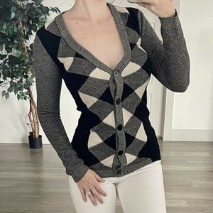 Women's Black & Gray Geometric Button-Up Sweater